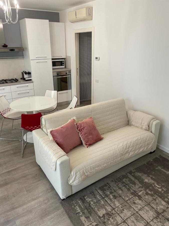 Casa Vacanze Esmeralda Zanica ภายนอก รูปภาพ